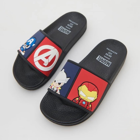 Marvel Shoes - NWT Marvel Avengers Women's Slide Sandal